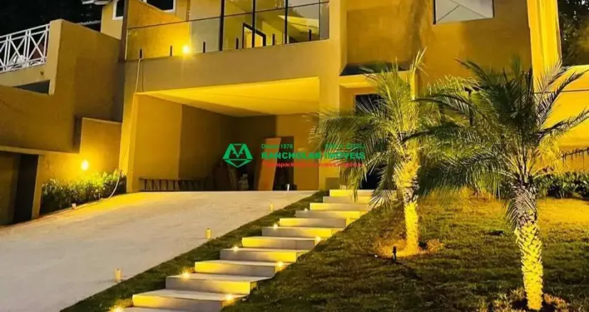 Casa de Condomínio para venda em Transurb de 360.00m² com 3 Quartos, 3 Suites e 4 Garagens