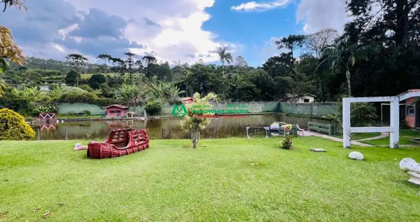 Chácara para venda em Jardim Rosa Azul (caucaia Do Alto) de 5250.00m² com 3 Quartos e 3 Suites