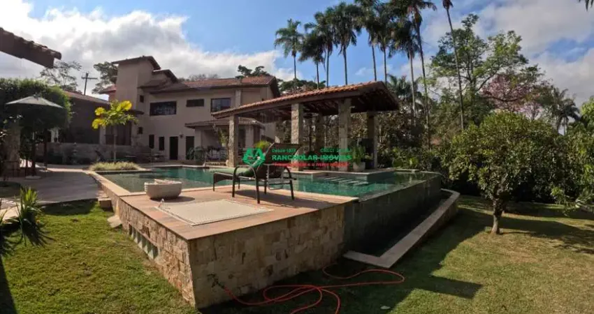 Casa de Condomínio para venda em Tijuco Preto de 1800.00m² com 3 Quartos, 3 Suites e 8 Garagens