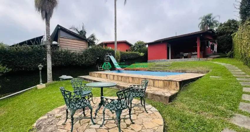 Casa de Condomínio para alugar em Chácara Represinha de 643.00m² com 3 Quartos, 1 Suite e 3 Garagens