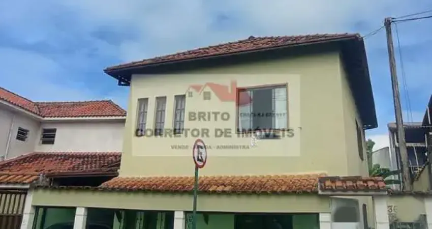 Casa Sobrado em Novo Rio das Ostras, Rio das Ostras/RJ