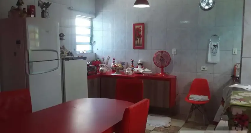 Casa com 5 quartos à venda na Vila Bastos, Santo André 