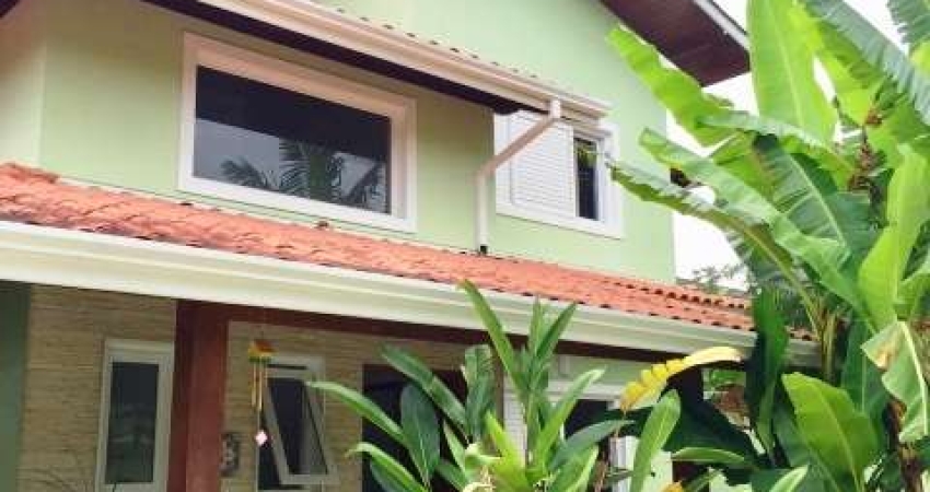Ubatuba, Itaguá - Linda e Ampla Casa com Lazer e Espaço Gourmet, 03 Dorms - 228m2 de Construção
