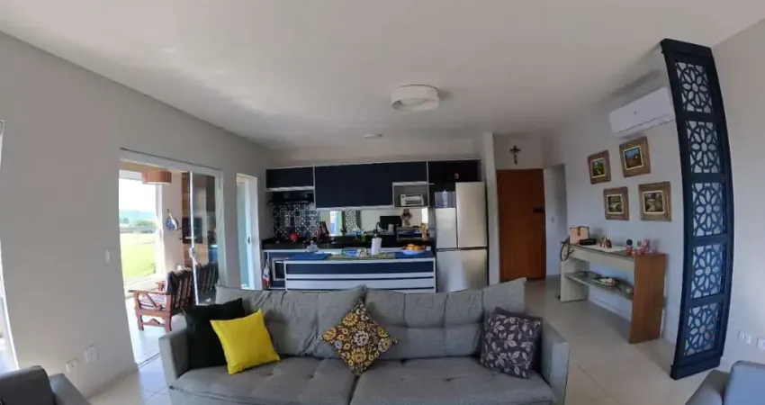 Ubatuba, Centro- Belíssima cobertura de 207m², 3 suítes e vista mar!