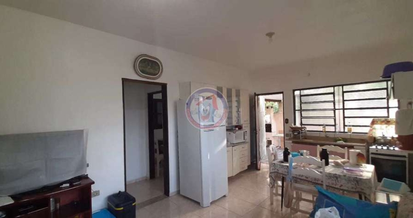 Casa com 3 dorms, Loty, Itanhaém - R$ 300 mil, Cod: 714-13