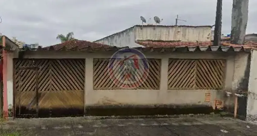 Casa com 4 dorms, Nossa Senhora Fátima, Mongaguá - R$ 400 mil, Cod: 5055-1