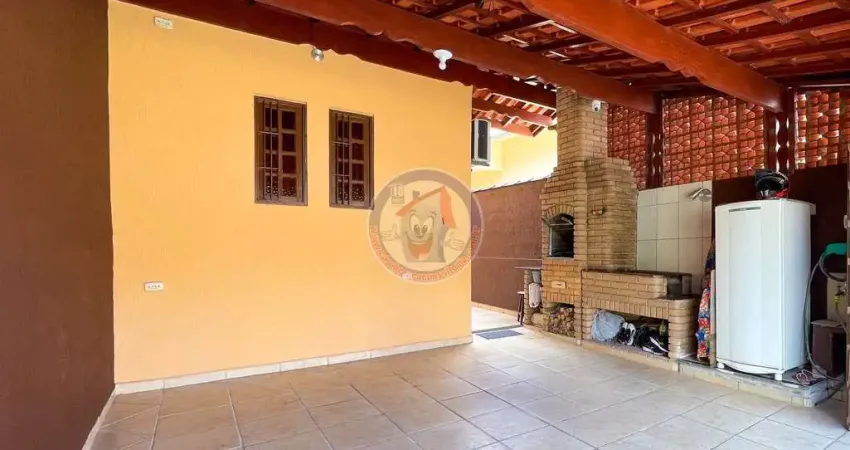 Sobrado com 4 quartos, Centro, Mongaguá - R$ 500 mil, Cod: 1108-9