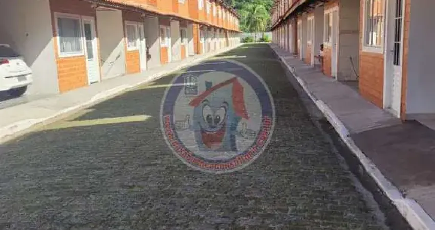 Sobrado de Condomínio com 3 quartos, Vila São Paulo, Mongaguá - R$ 280 mil, Cod: 3643-9