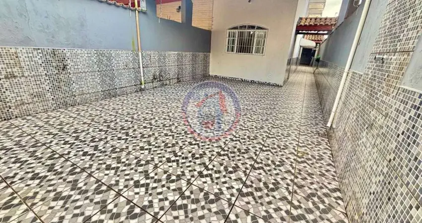 Sobrado com 3 quartos, Agenor de Campos, Mongaguá - R$ 380 mil, Cod: 9009-3