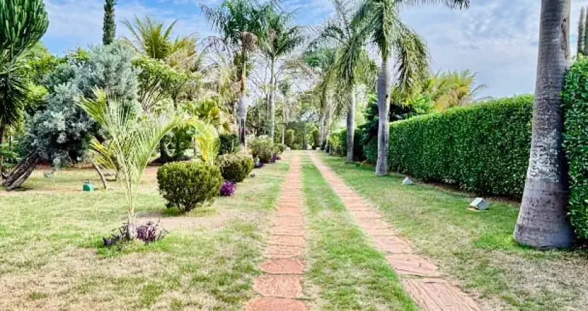 Casa térrea belíssima 4.950,00m2 terreno condomínio chácaras califórnia  santo antônio de goiás