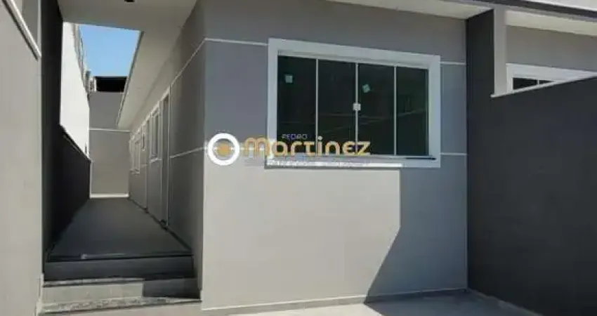 Casa Térrea para Venda em Guarulhos, Jardim Paulista, 2 dormitórios, 1 suíte, 1 banheiro, 2 vagas