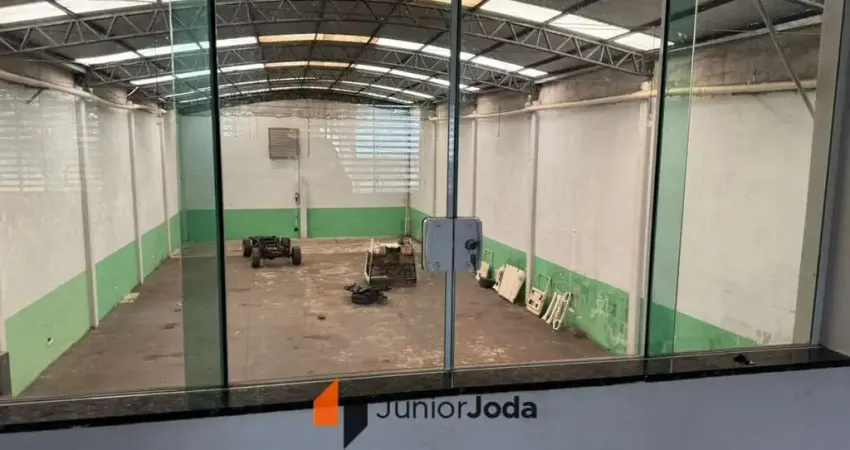 Barracão / Galpão / Depósito com 3 salas à venda na Avenida Brasil, 241, Zona 08, Maringá