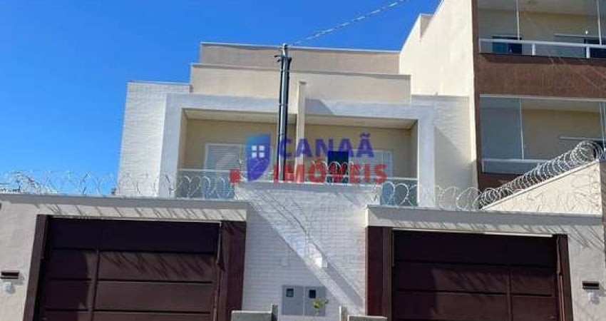 Sobrado duplex novíssimo c/ 3 quartos 1 suíte bairro granada proximo ao poliesportivo