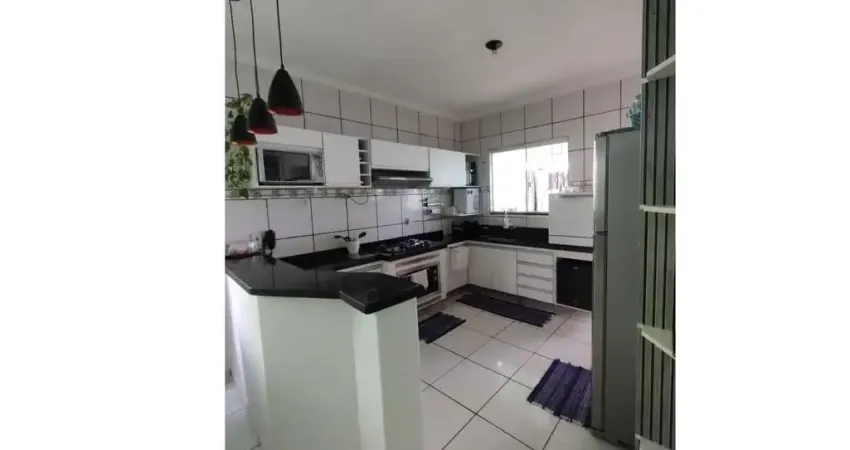 Casa com 3 quartos à venda no Planalto, Uberlândia