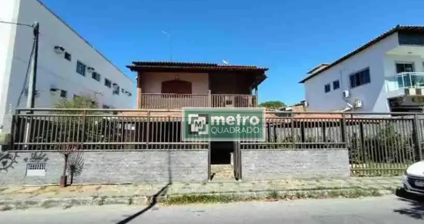 ÓTIMA CASA DUPLEX 5 QUARTOS PARA LOCAÇÃO COMERCIAL