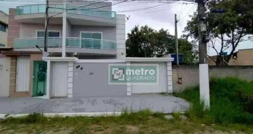 Casa Triplex com Terraço, próximo á Lagoa do Iriri