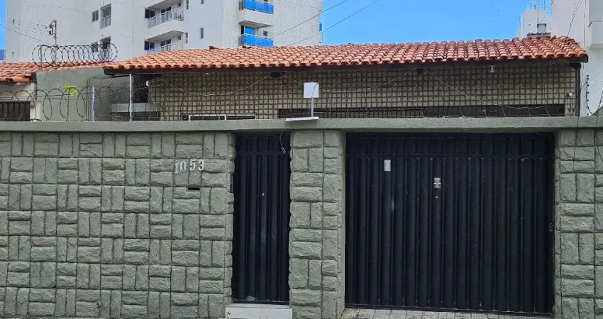 Casa com 4 quartos à venda na Rua Tomás Acioli, 1050, Dionisio Torres, Fortaleza