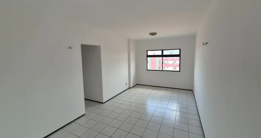 Apartamento no bairro parquelândia, na rua gustavo sampaio,