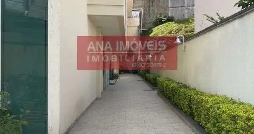 Sobrado para venda possui 100 metros quadrados com 3 quartos em Vila Clarice - São Paulo - SP