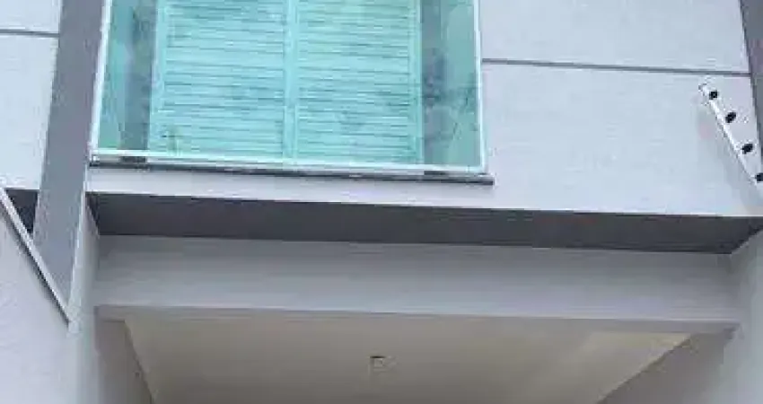 Sobrado com 3 dormitórios sendo 1 suíte em Jardim Maristela - São Paulo - SP