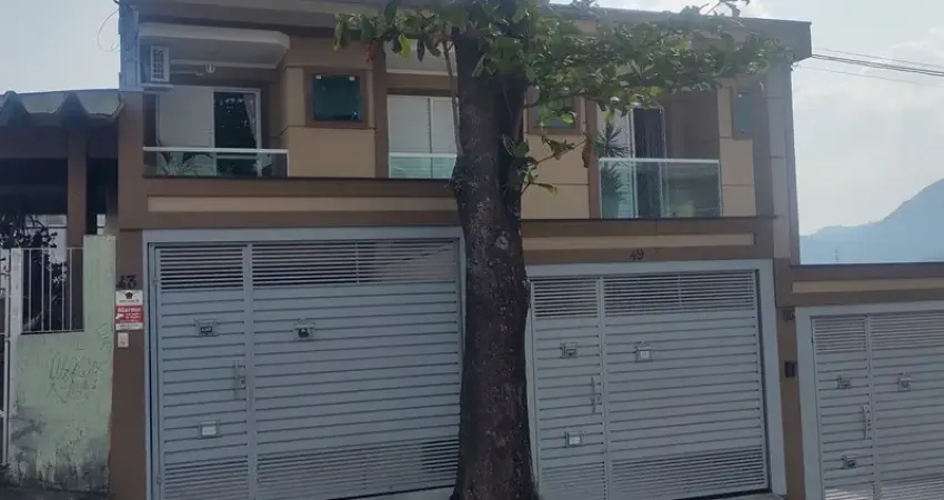 Sobrado com 118 m² de 3 dormitórios - jardim santa mônica - são paulo-sp.
