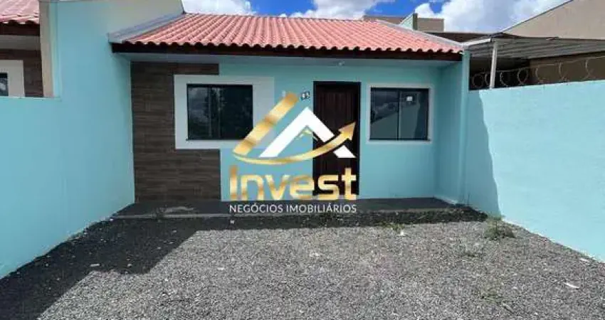 Casa 2 quartos com amplo terreno na frente e fundos