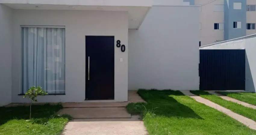 Casa em condomínio fechado com 2 quartos à venda no Jardim Holanda, Uberlândia 