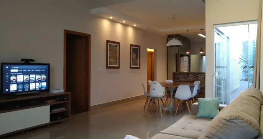 Casa em condomínio fechado com 4 quartos à venda no Jardim Holanda, Uberlândia 