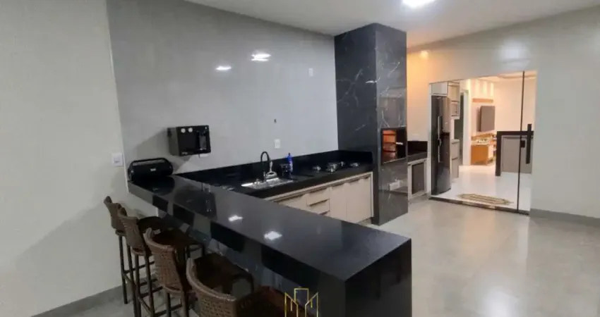 Casa com 3 quartos à venda no Dona Zulmira, Uberlândia 