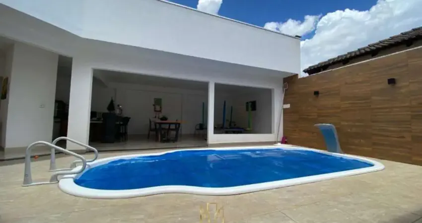 Casa com 3 quartos à venda no Jardim Karaíba, Uberlândia 