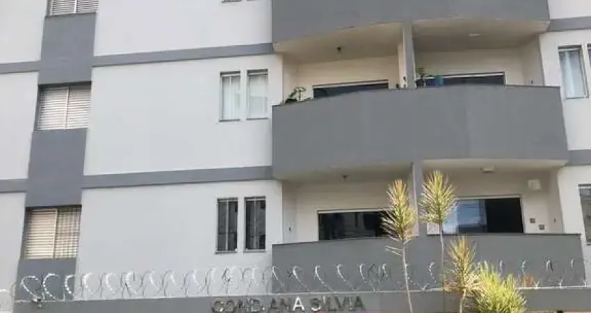 Apartamento à venda em Uberlândia-MG, bairro Saraiva: 3 quartos, 1 suíte, 2 banheiros, 2 vagas, 179,90 m². Imperdível!