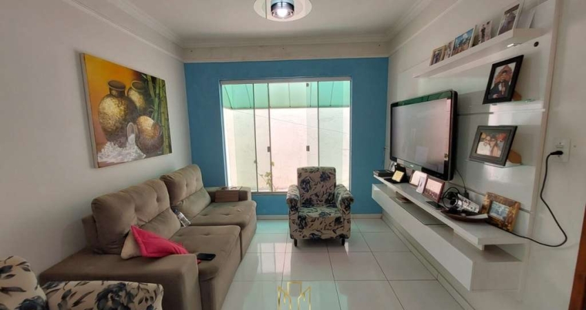 Casa com 3 quartos à venda no Tibery, Uberlândia 