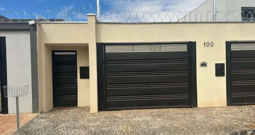 Imperdível! Casa à venda em Uberlândia-MG, no Novo Mundo, com 3 quartos, 1 suíte, sala, 4 vagas de garagem e 72m². Aproveite!