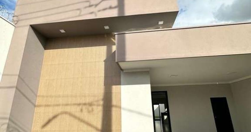Casa à venda em Uberlândia-MG: 3 quartos, 3 suítes, 5 banheiros, 2 vagas de garagem e 160m² no bairro Vigilato Pereira!