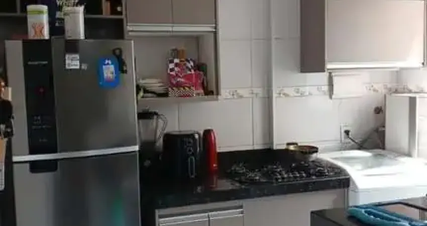 Apartamento à venda em Uberlândia-MG: 2 quartos, 1 banheiro, 1 sala e 1 vaga de garagem!