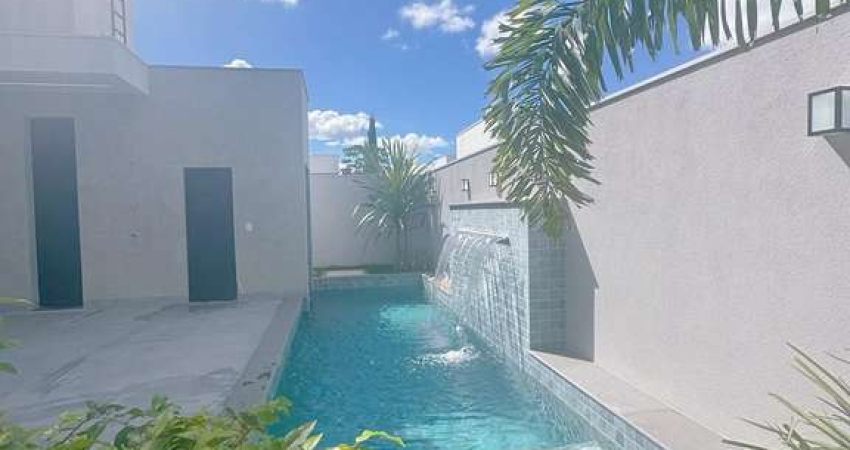 Condomínio Splendido à venda em Uberlândia-MG, 3 quartos, 3 suítes, 4 banheiros, 4 vagas de garagem, 298m² no Jardim Botânico.