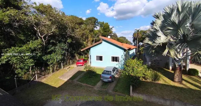 Casa em condomínio para venda em ibiúna, centro, 3 dormitórios, 1 suíte, 4 banheiros, 8 vagas