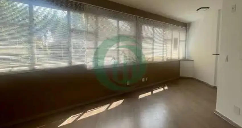 Excelente SALA para fins comerciais Vila Gilda, Santo André!