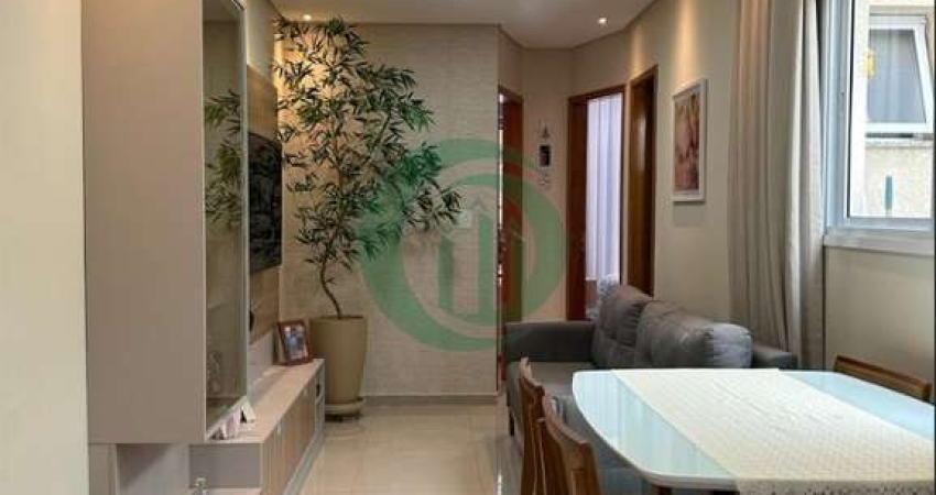 Apartamento com móveis planejados à venda na Vila Pires, em Santo André.