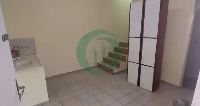 Casa com 1 quarto para alugar na Vila Mazzei, Santo André