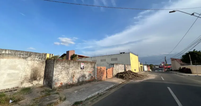 Terreno à venda na Rua Jaú, 250, Olho D'Água, São Luís