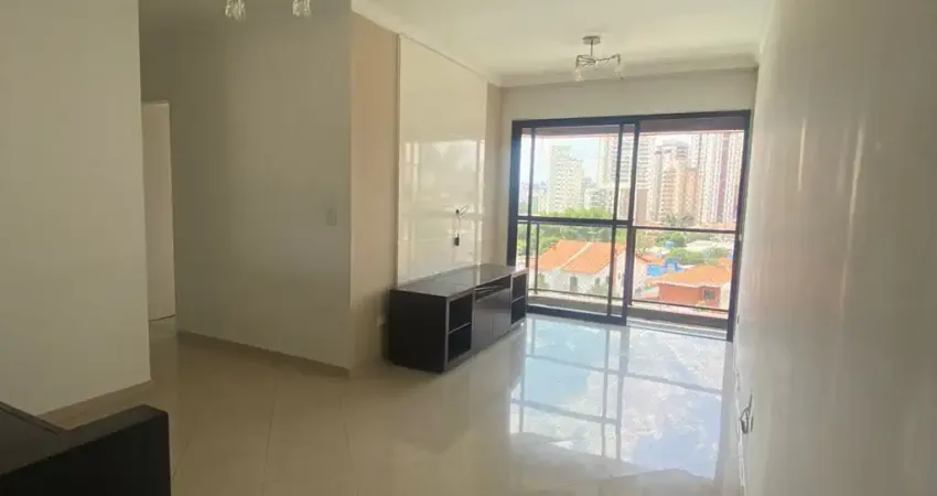 Belo apartamento no Bosque da Saude!
