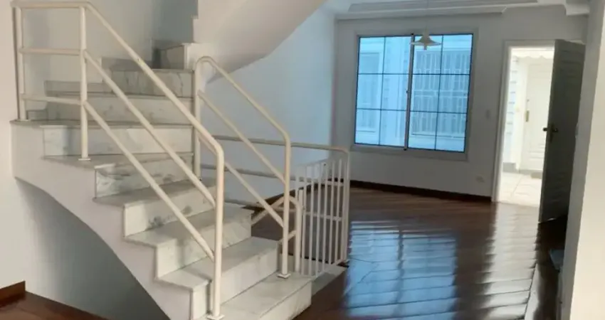 Casa Condominio Fechado Próximo ao metro