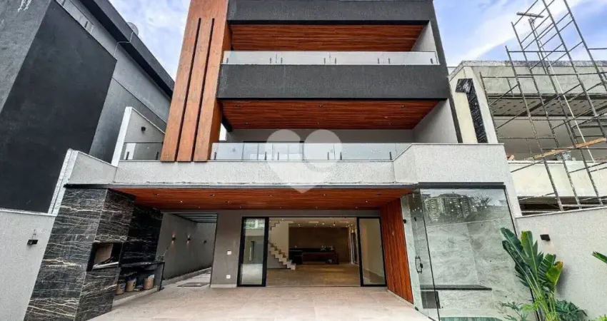 Casa contemporânea 6 suítes a venda  próximo a Praia.