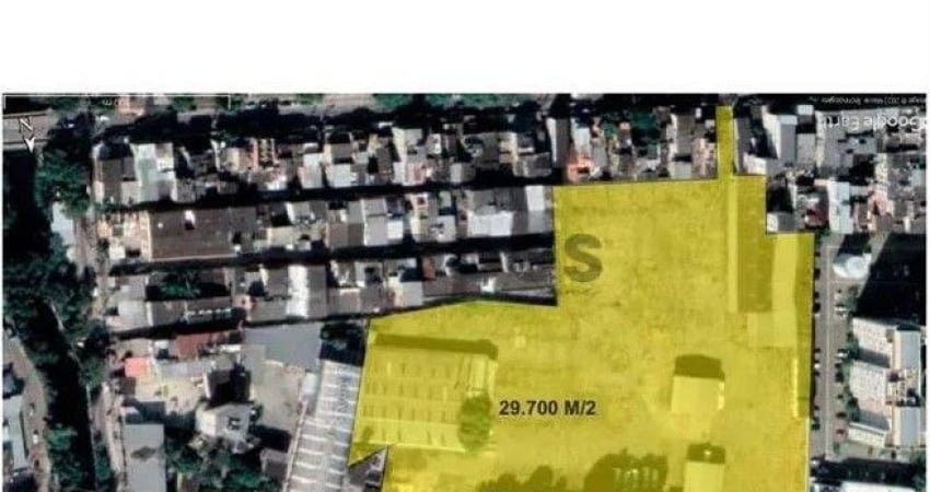 Terreno pronto para construir Zona Oeste, área 31.070 m2