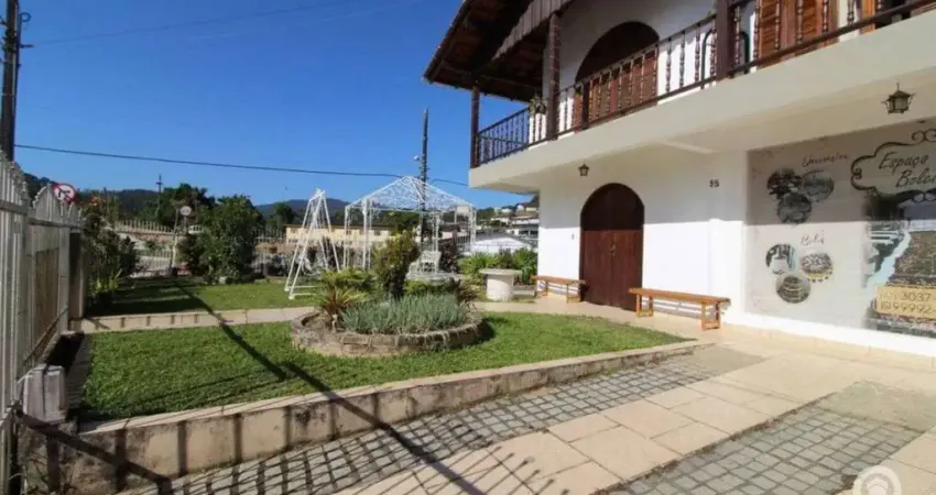 Casa com 4 quartos à venda no Valparaíso, Blumenau