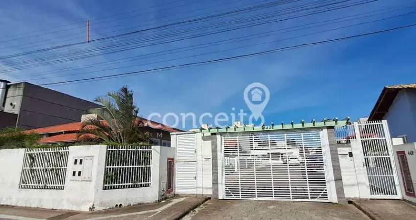 Casa com 3 quartos à venda no Centro, Penha 