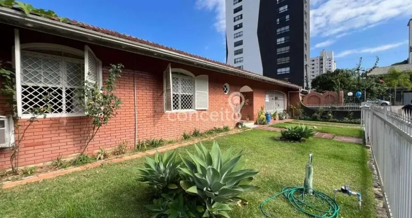 Casa com 3 quartos à venda na Vila Nova, Blumenau