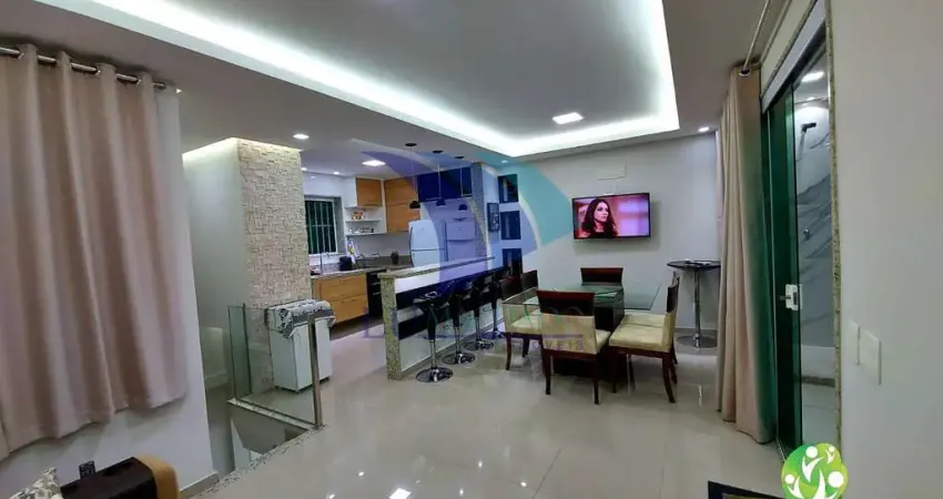 COD 1586 - COBERTURA DUPLEX REFORMADA – PRÓXIMA À PRAIA DO FORTE!