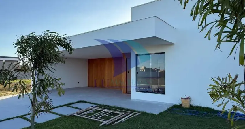 COD 1595- VENDA CASA LINEAR c/ Piscina no  Alphaville Cabo Frio